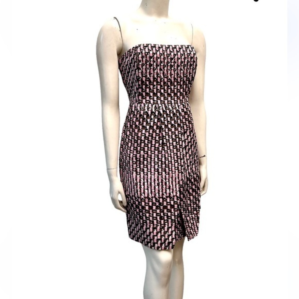 Banana Republic Silk Blend  Strapless Dress in Pink and Black Pattern. Pockets